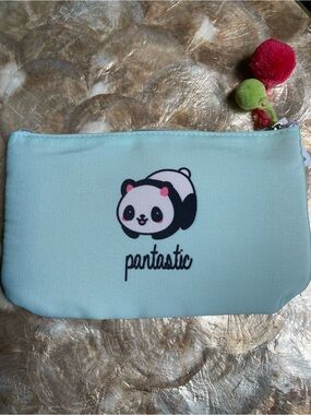 Brand new kawaii Pantastic Mint Pouch.